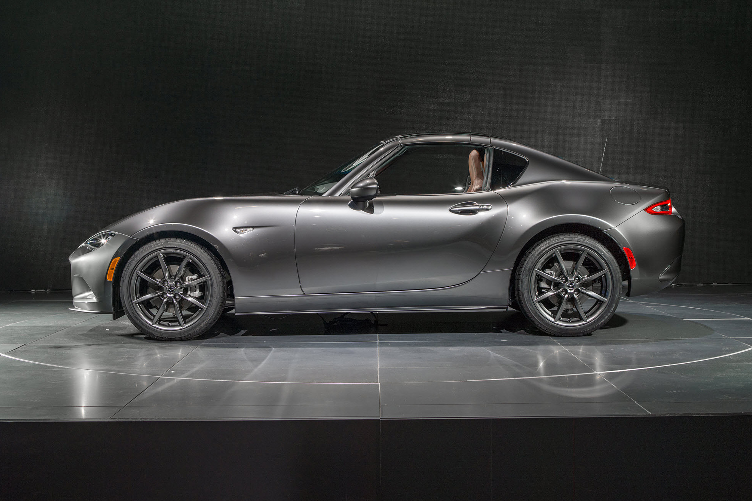 2019 Mazda Mx 5 Miata Rf Photos And Videos Msn Autos