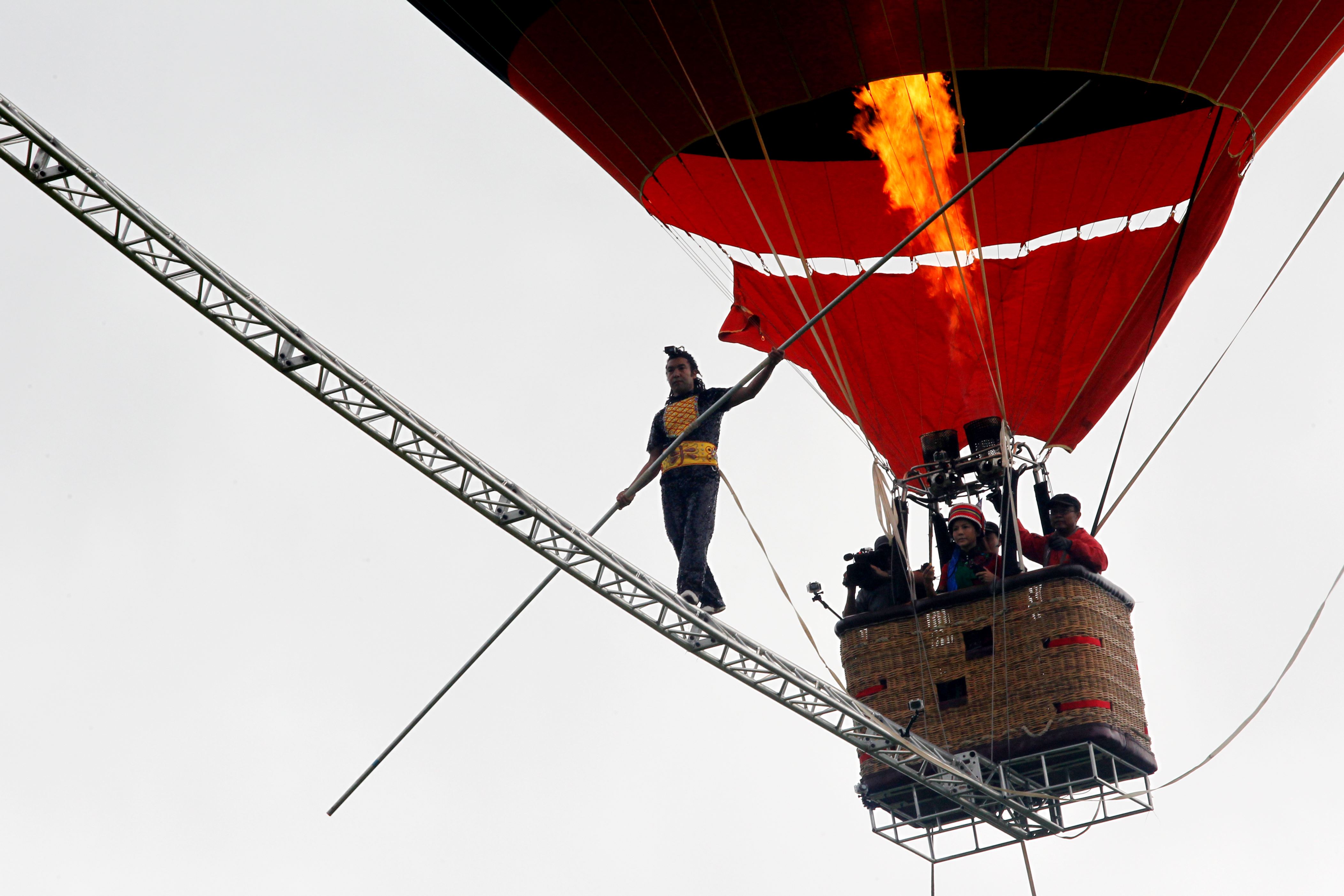 åç 23 /å± 25 å¼µ