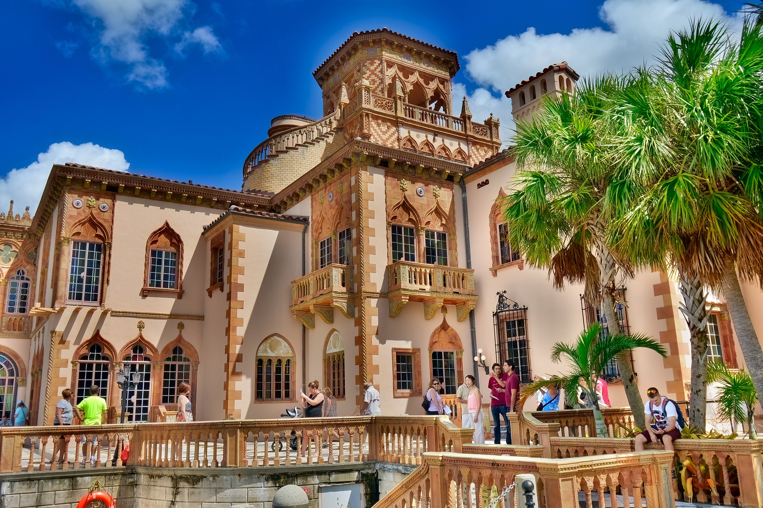 40 Casas Famosas Que Puedes Visitar