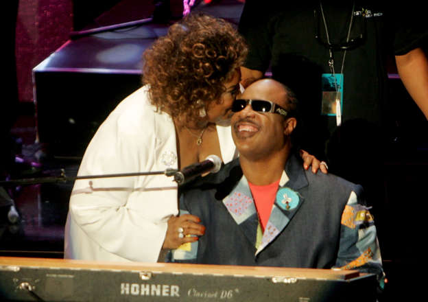 Stevie Wonder, Jesse Jackson visit ailing Aretha Franklin By MESFIN FEKADU, AP Music Writer