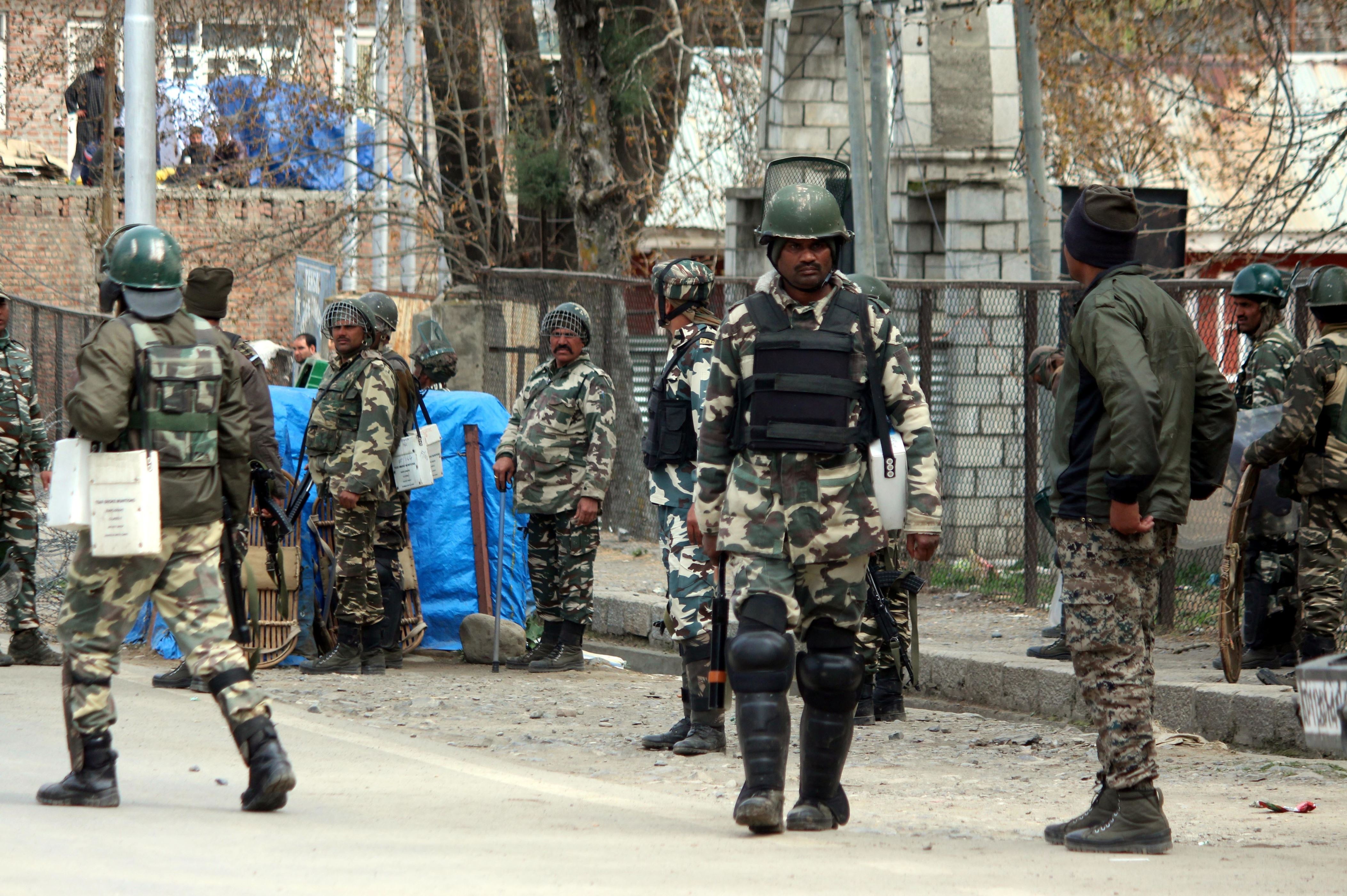 Encounter breaks out in Anantnag