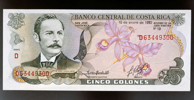Slayt 19/65: COSTA RICA - JUNE 15: 5 colones banknote, 1992, obverse, Rafael Iglesias Castro (1861-1924). Costa Rica, 20th century. (Photo by DeAgostini/Getty Images)