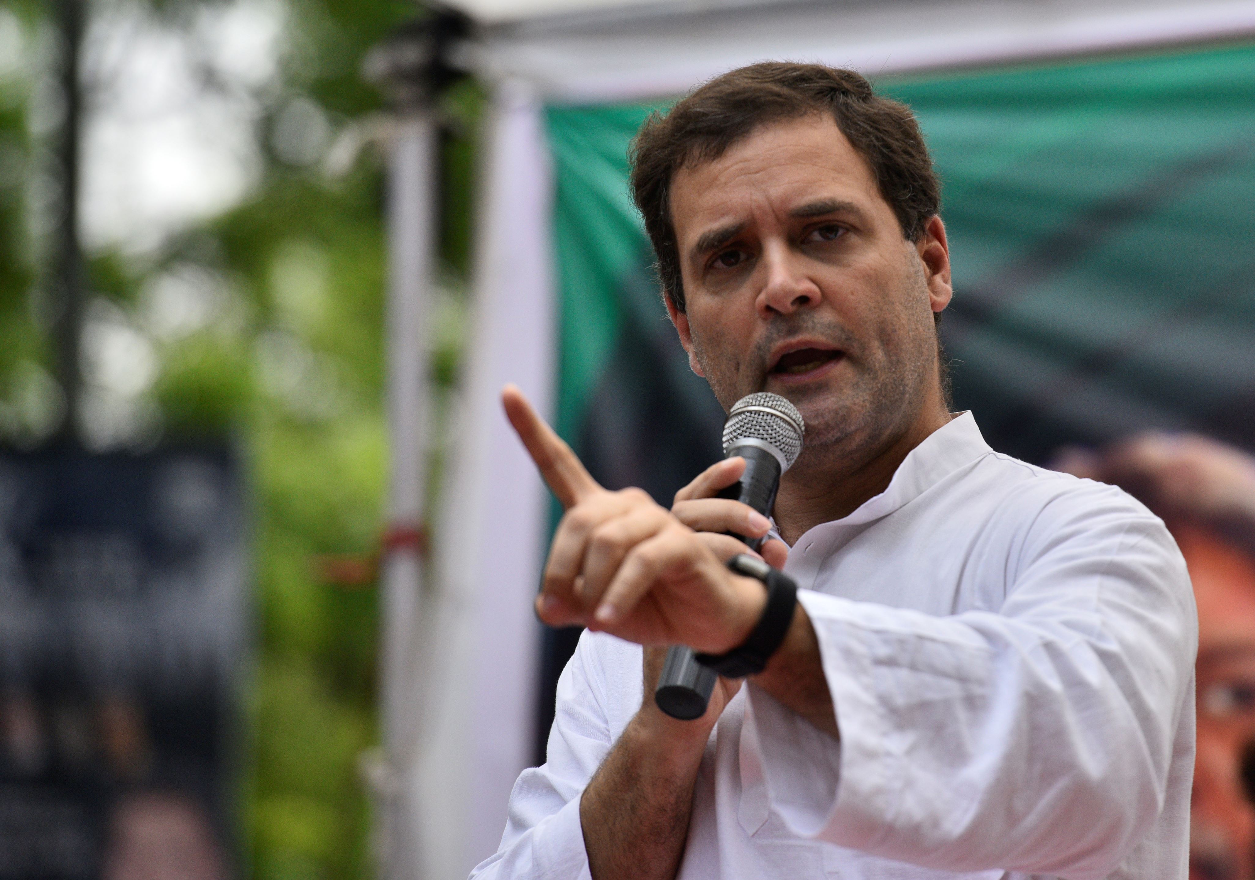 Cong president Rahul in trouble