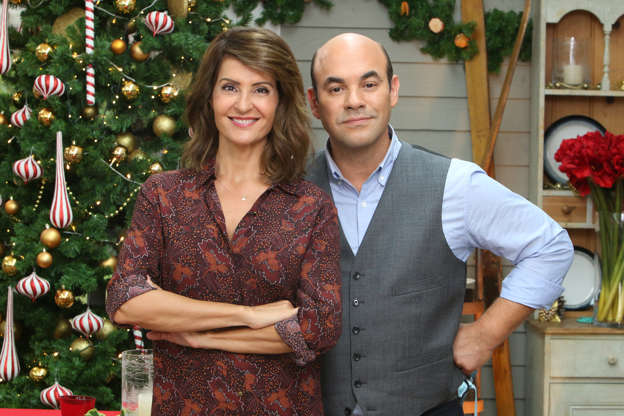 My Big Fat Greek Wedding Star Nia Vardalos Settles Divorce