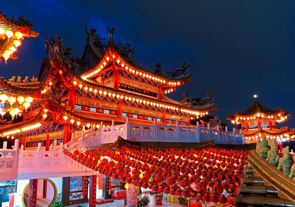 Lanterns Decoration at Thean Hou Temple in Kuala Lumpur - Nora Carol Photography/Getty Images Slide 5 de 24: Thean Hou Temple is one of the oldest and largest temples in Southeast Asia. It is a popular tourist attraction and is located in Seputeh Kuala Lumpur