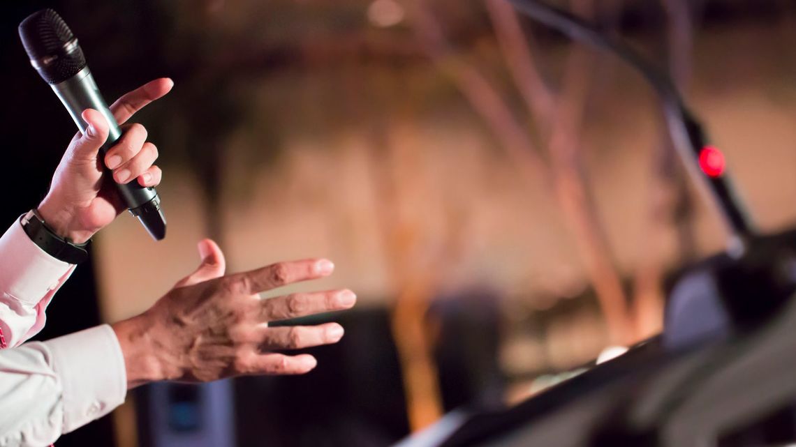 人見知りでも 人の心をつかむ 話し方のコツ 誰でも簡単にできる 最強の伝え方とは