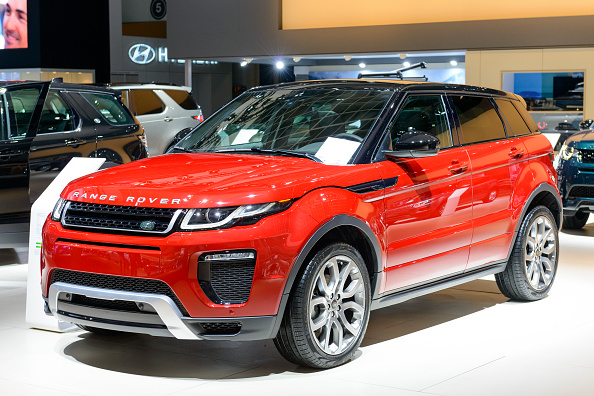 Range Rover Evoque India 2019  : Find Range Rover Evoque Price In India Along With Its Exclusive Features.