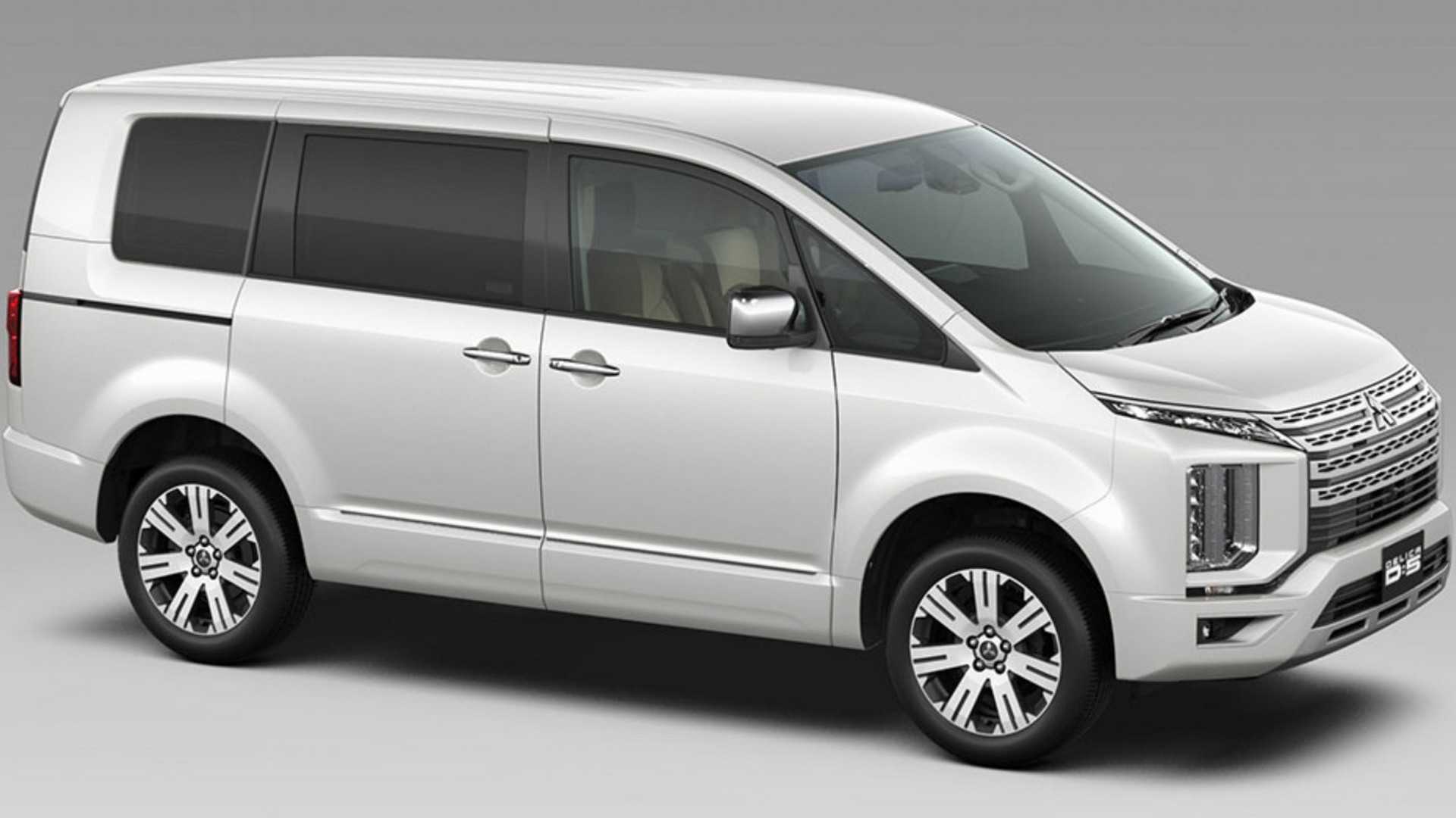 Mitsubishi Xpander Ultimate Black