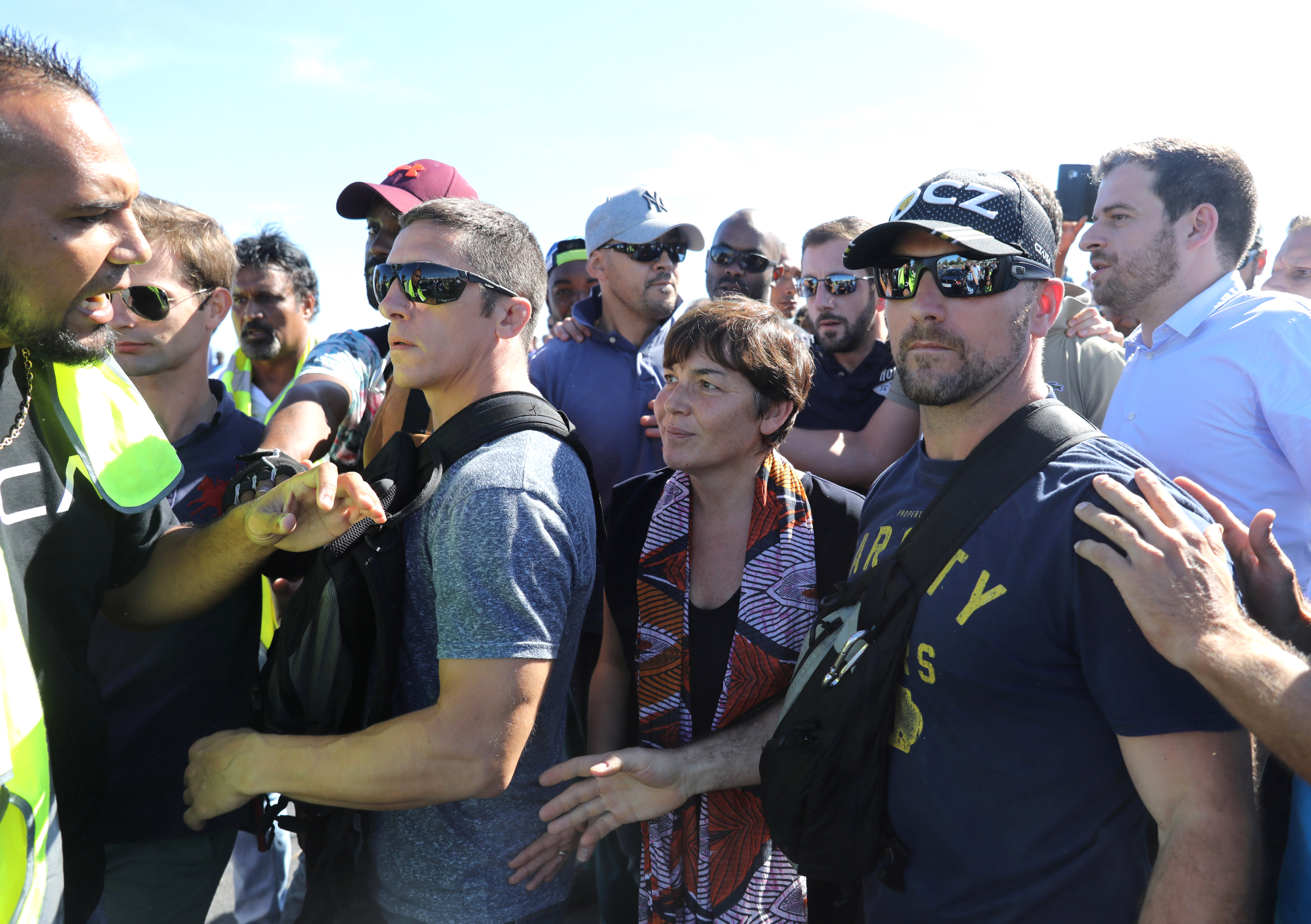 RÃ©sultat de recherche d'images pour "exfiltration Annick Girardin"