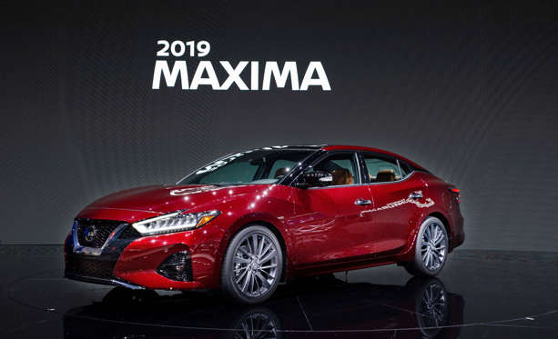 2019 Nissan Maxima SR