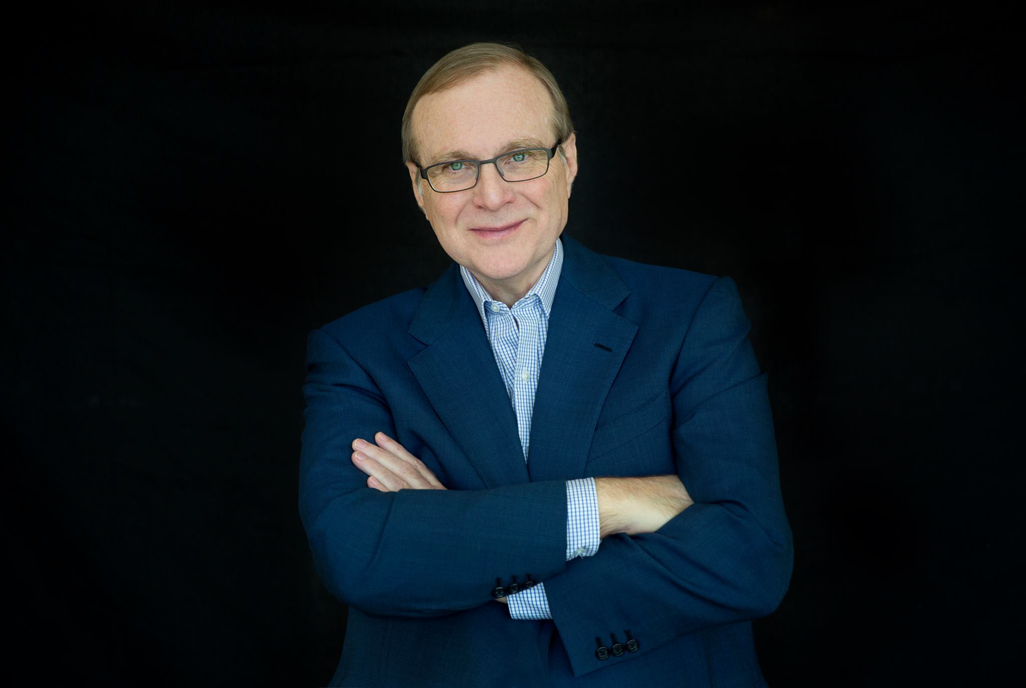 Diapositiva 11 de 60: Paul Allen (16 de octubre) - El cofundador de Microsoft fallecÃ­a a los 65 aÃ±os de edad, en Seattle, a causa de un linfoma. PasarÃ¡ a la historia por fundar, junto a Bill Gates, Microsoft.