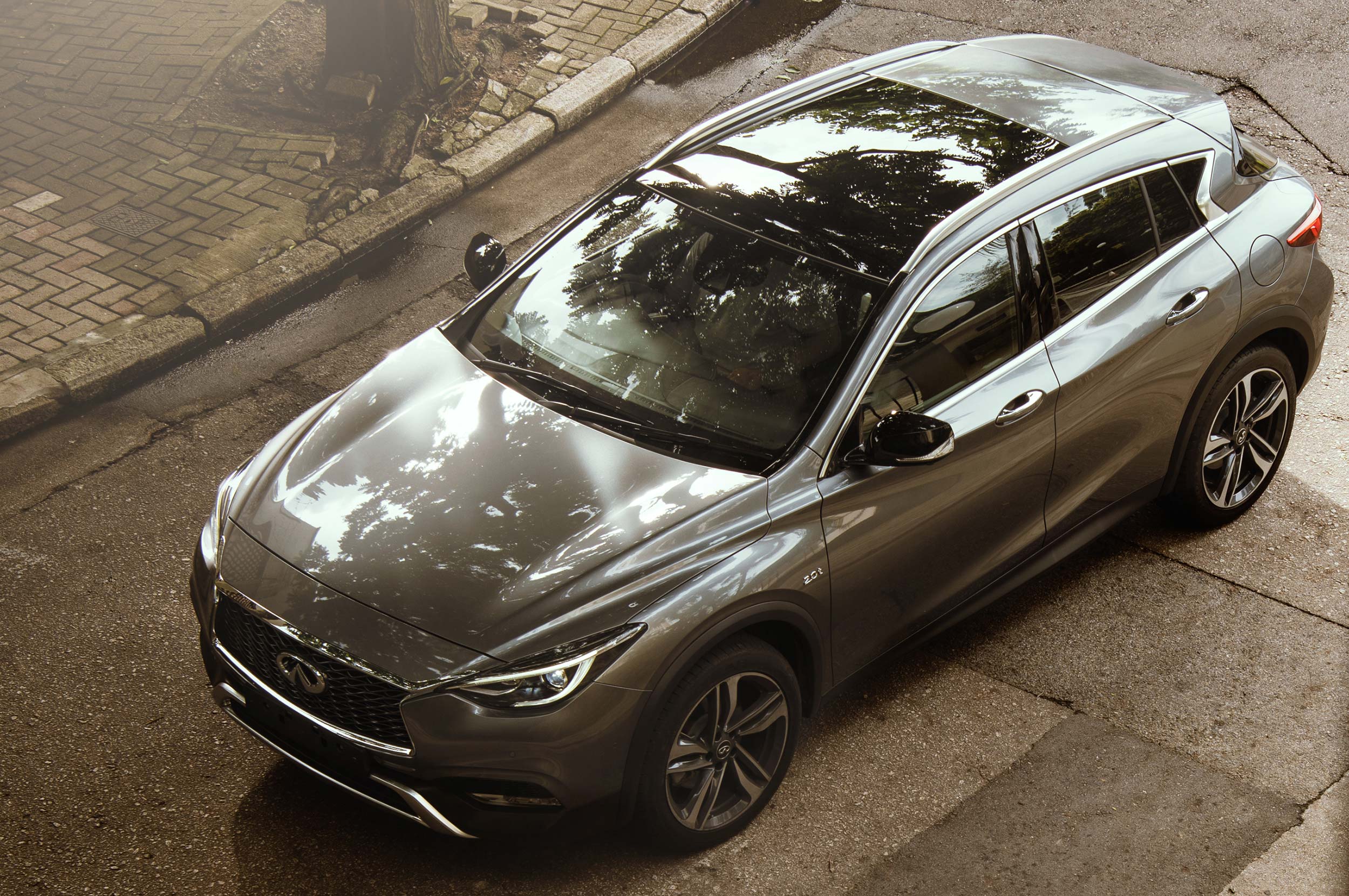 Infiniti Qx30