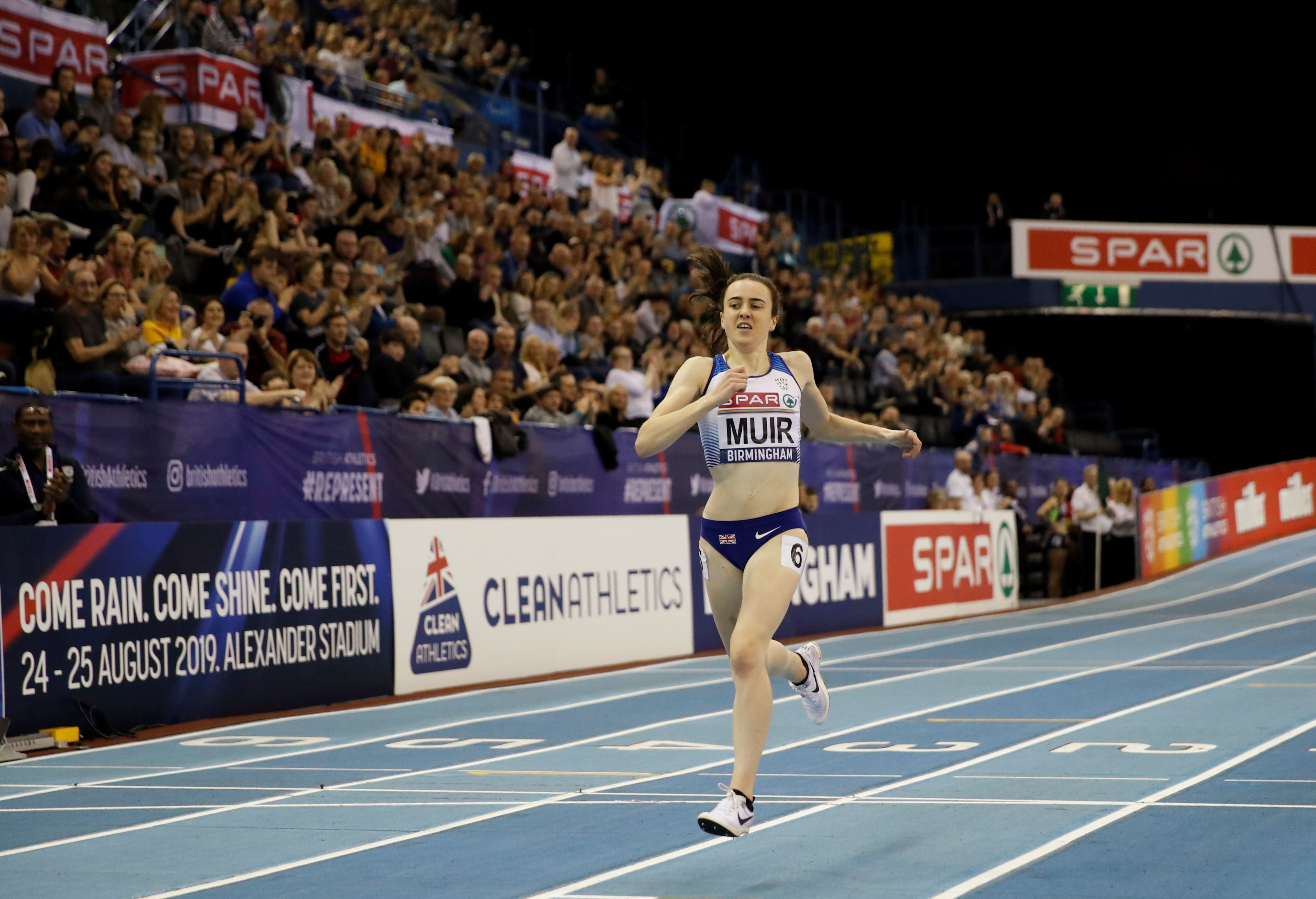 Laura Muir celebrates victory in the women's 3000m     Action Images via Reuters/Andrew Boyers