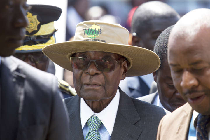 Zimbabwean President Robert Mugabe attends the Harare Agriculture Show in Harare, Friday, Aug. 25, 2017.