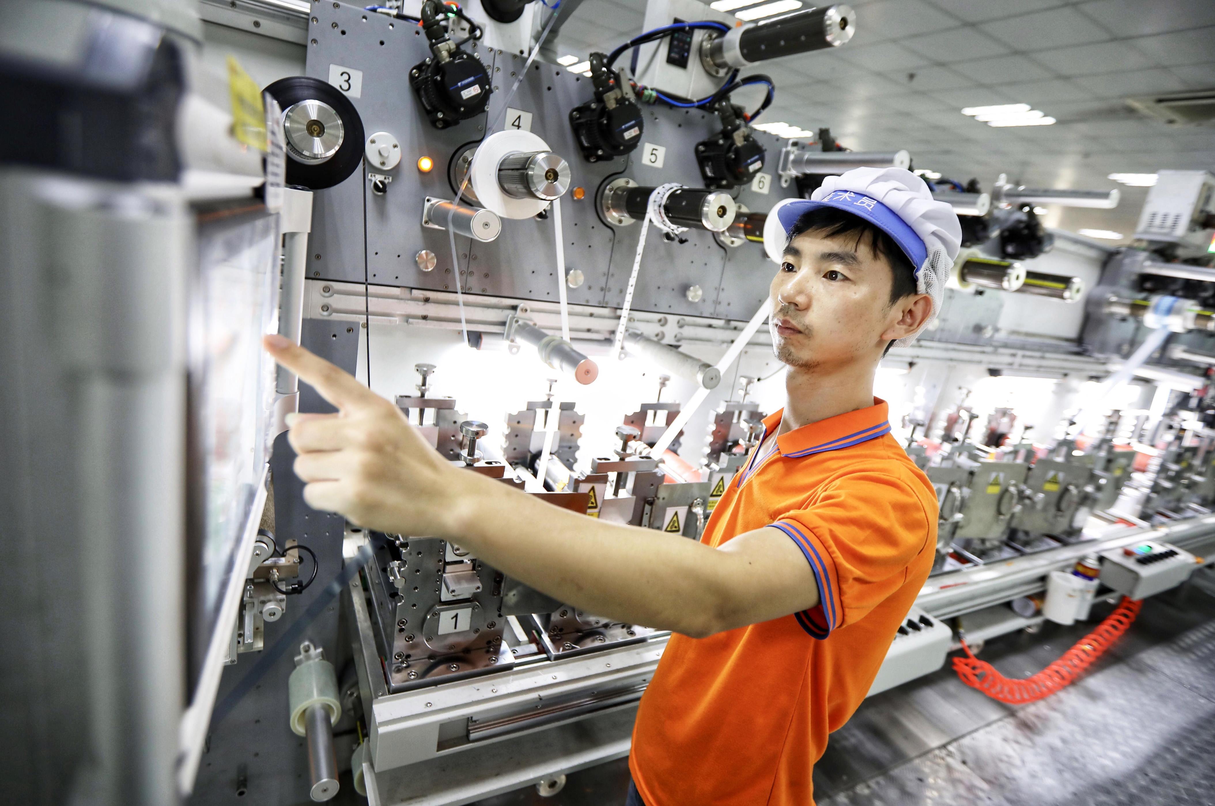 YANCHENG, CHINA - JULY 21: An employee works at a manufacturing company on July 21, 2018 in Yancheng, Jiangsu Province of China. China's producer price index (PPI) rose 4.6 percent in July year-on-year, according to the National Bureau of Statistics (NBS) on Thursday. (Photo by Ying Bo/China News Service/VCG)