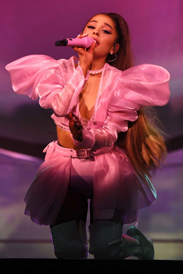 Ariana Grande Gave 90 Of Her 7 Rings Songwriting Credits To