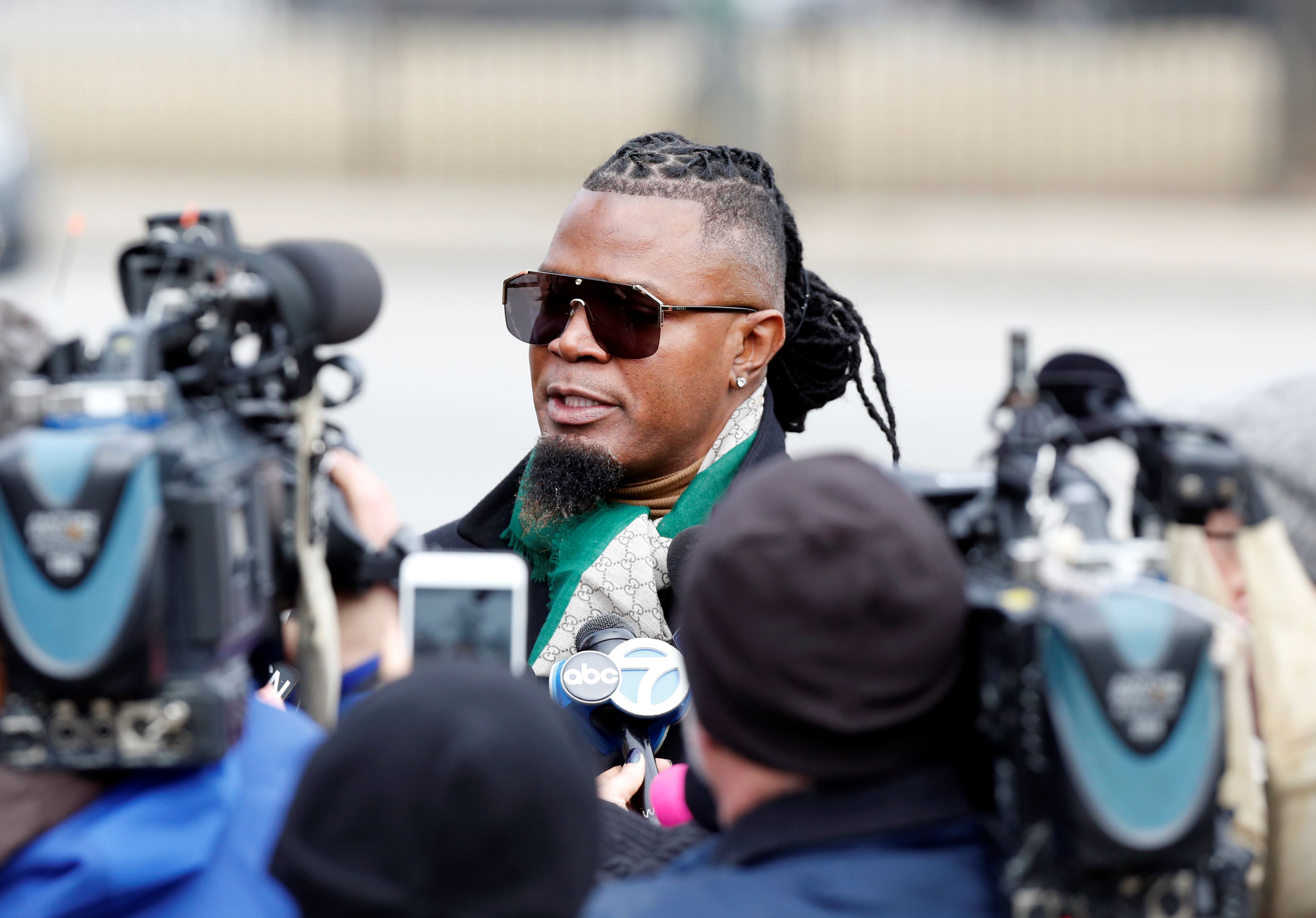 CHICAGO, IL - MARCH 08: Singer R. Kelly publicist Darryll Johnson speaks to members of the media outside Cook County Jail on March 8, 2019 in Chicago, Illinois. The singer owes more than $161,000 in child support to his ex wife. (Photo by Nuccio DiNuzzo/Getty Images)