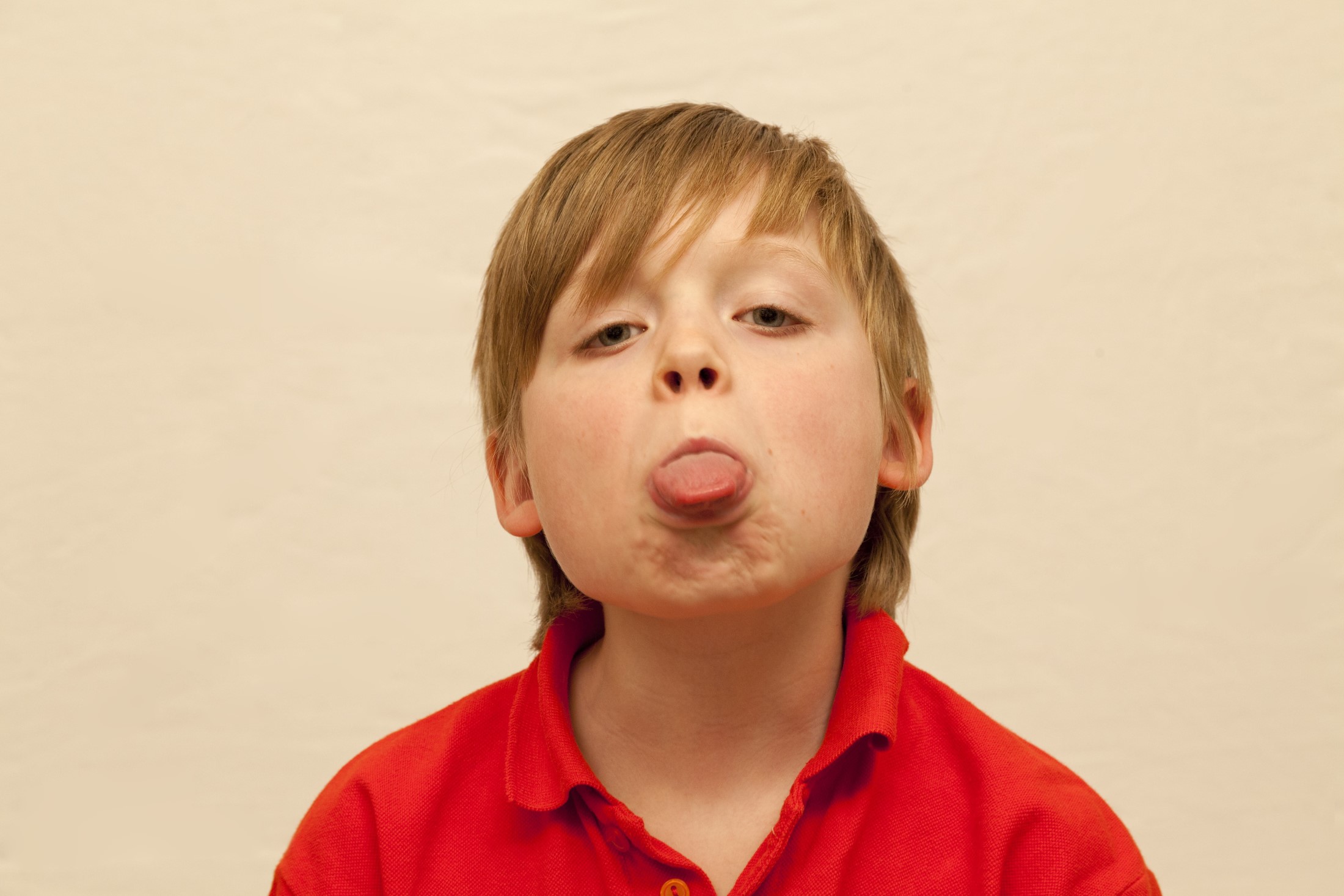 Can acid reflux cause bumps on tongue