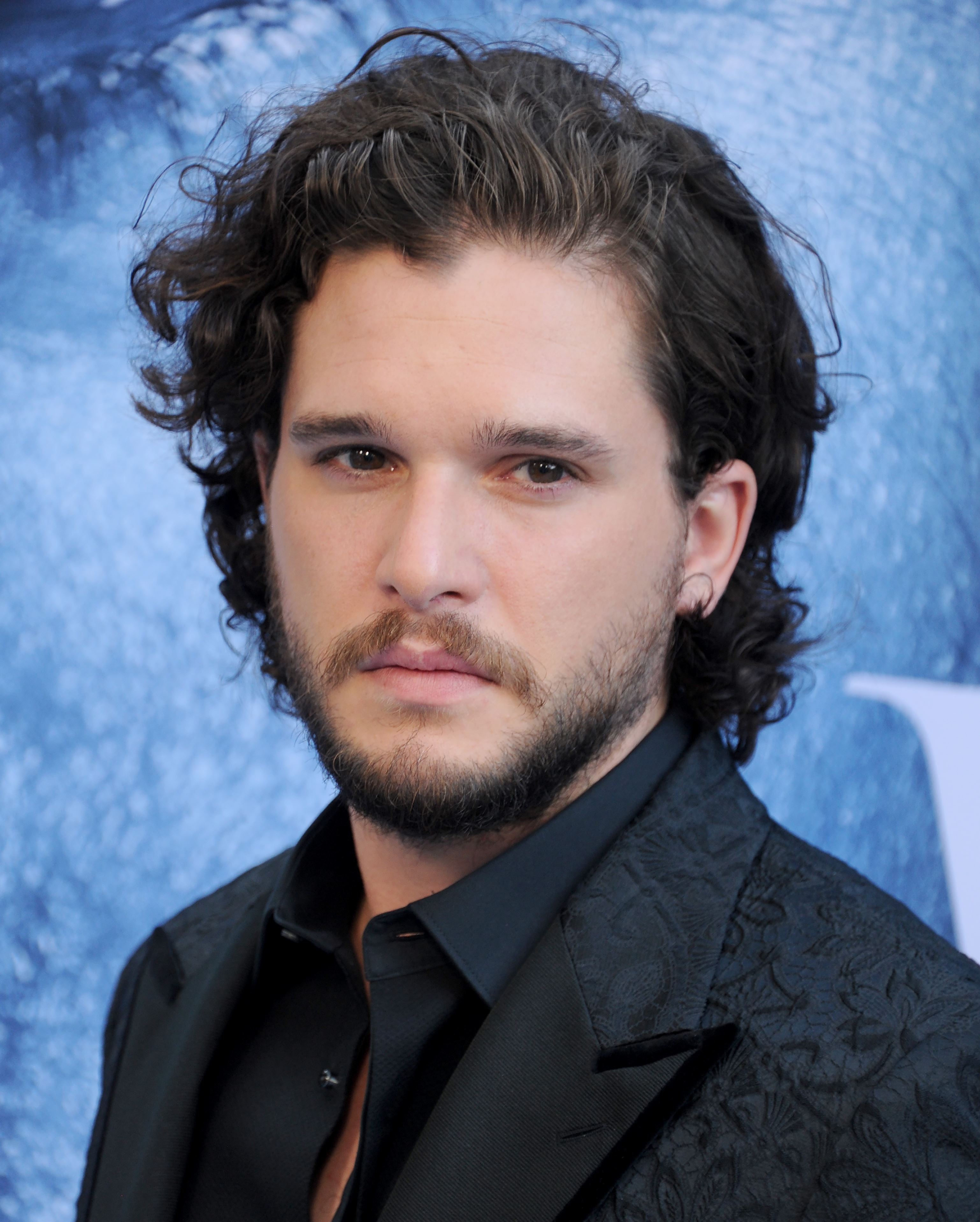 LOS ANGELES, CA - JULY 12:  Actor Kit Harington arrives at the premiere of HBO's 'Game Of Thrones' Season 7 at Walt Disney Concert Hall on July 12, 2017 in Los Angeles, California.  (Photo by Gregg DeGuire/WireImage)