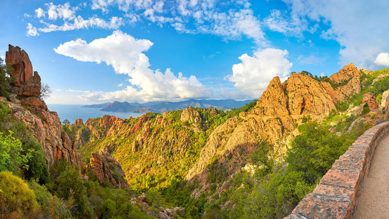 مرتفعات بيانا، جزيرة كورسيكا، بفرنسا - Jan Wlodarczyk / Alamy Stock Photo الشريحة 21 من 52: Calanches de Piana, Corsica Island, France