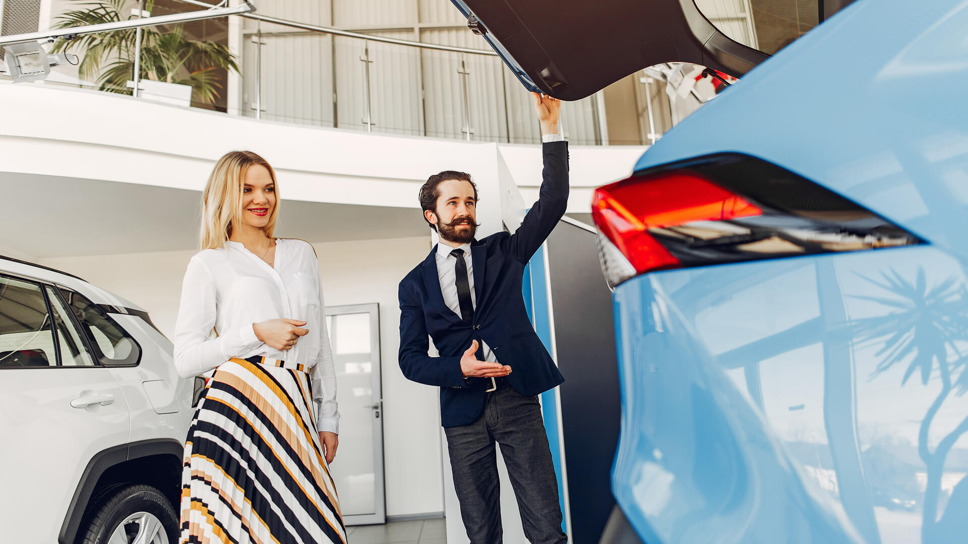 25 Sneaky Car Dealership Tricks To Watch Out For