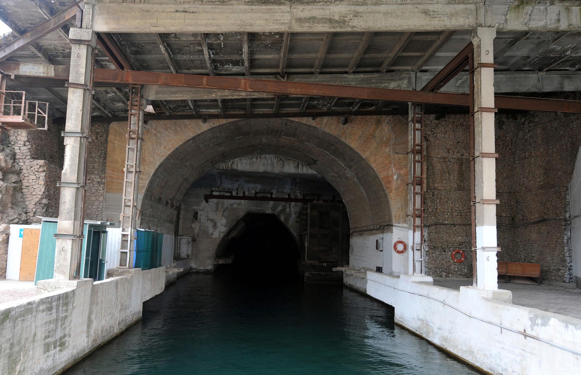 Балаклава андеграунд. Балаклава Underground. Deep Underground Military Bases Ukraine.