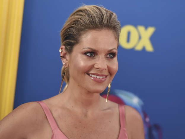 What Candace Cameron Bure Eats In A Day To Be In The Best Shape Of
