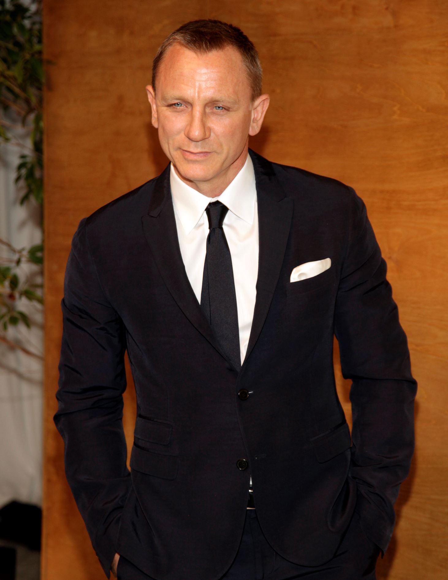 貧しかった幼少期をバネに 億万長者にのぼりつめた海外セレブたち