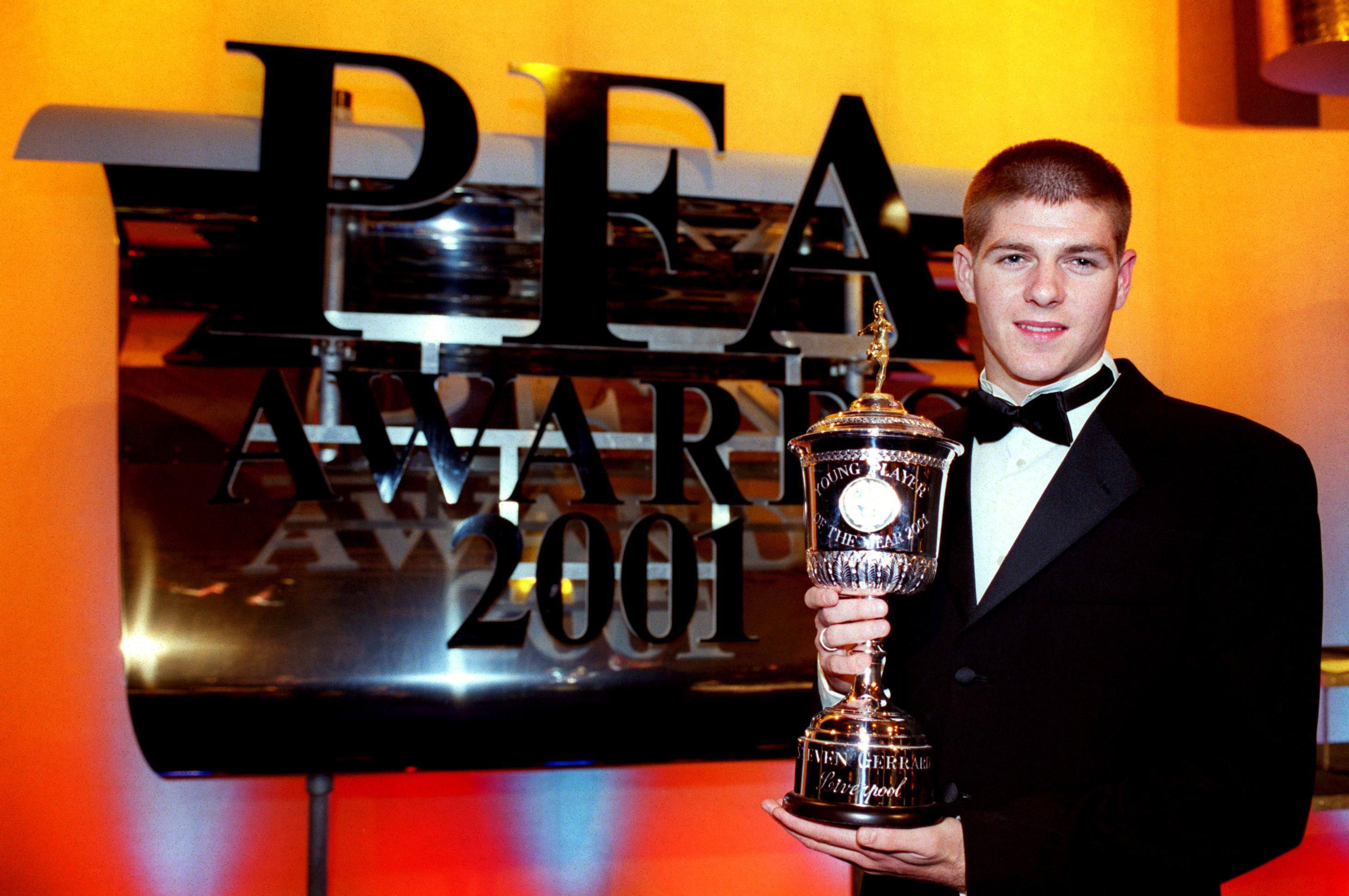 الشريحة 5 من 16: new caption