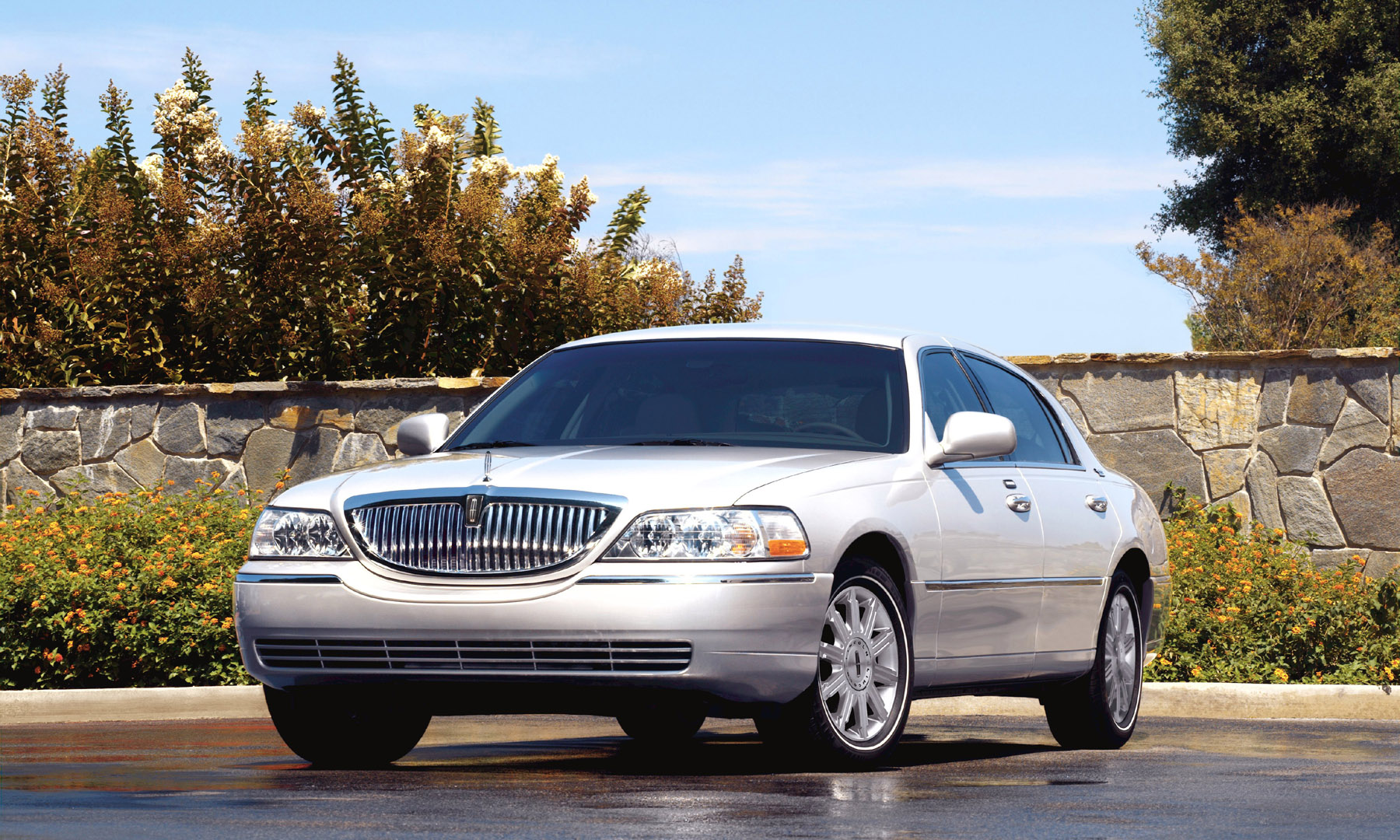 Lincoln Town car