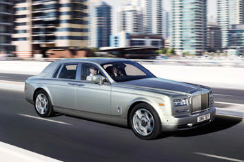 Research 2015
                  ROLLS ROYCE Phantom pictures, prices and reviews