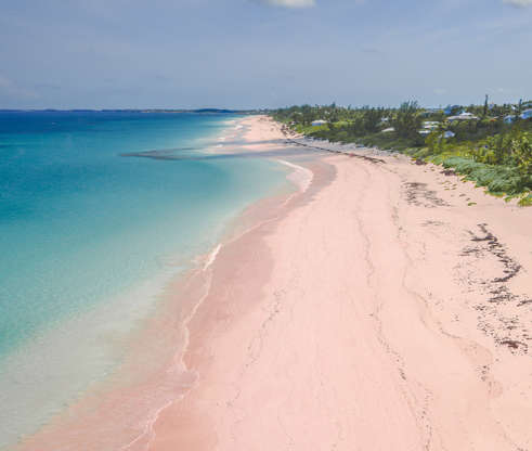 ÎÎ¹Î±ÏÎ¬Î½ÎµÎ¹Î± 24 Î±ÏÏ 35: Pink Sand Beach