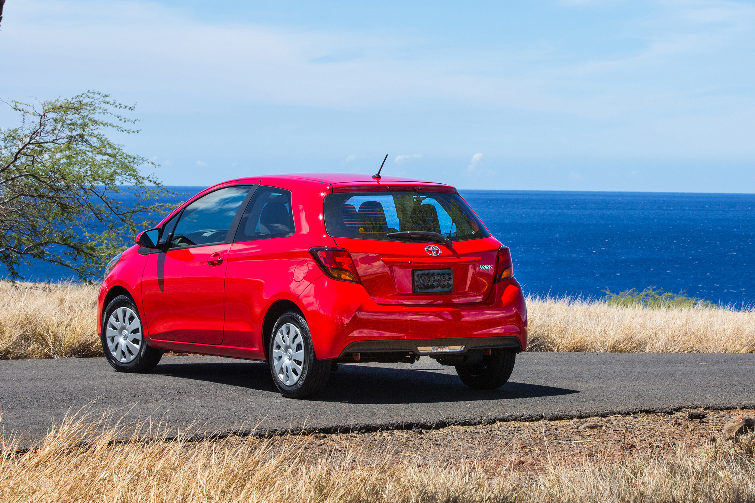 2016 Toyota Yaris Overview Msn Autos