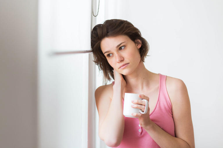 10 Helpful Ways To Understand And Manage Your Anxiety