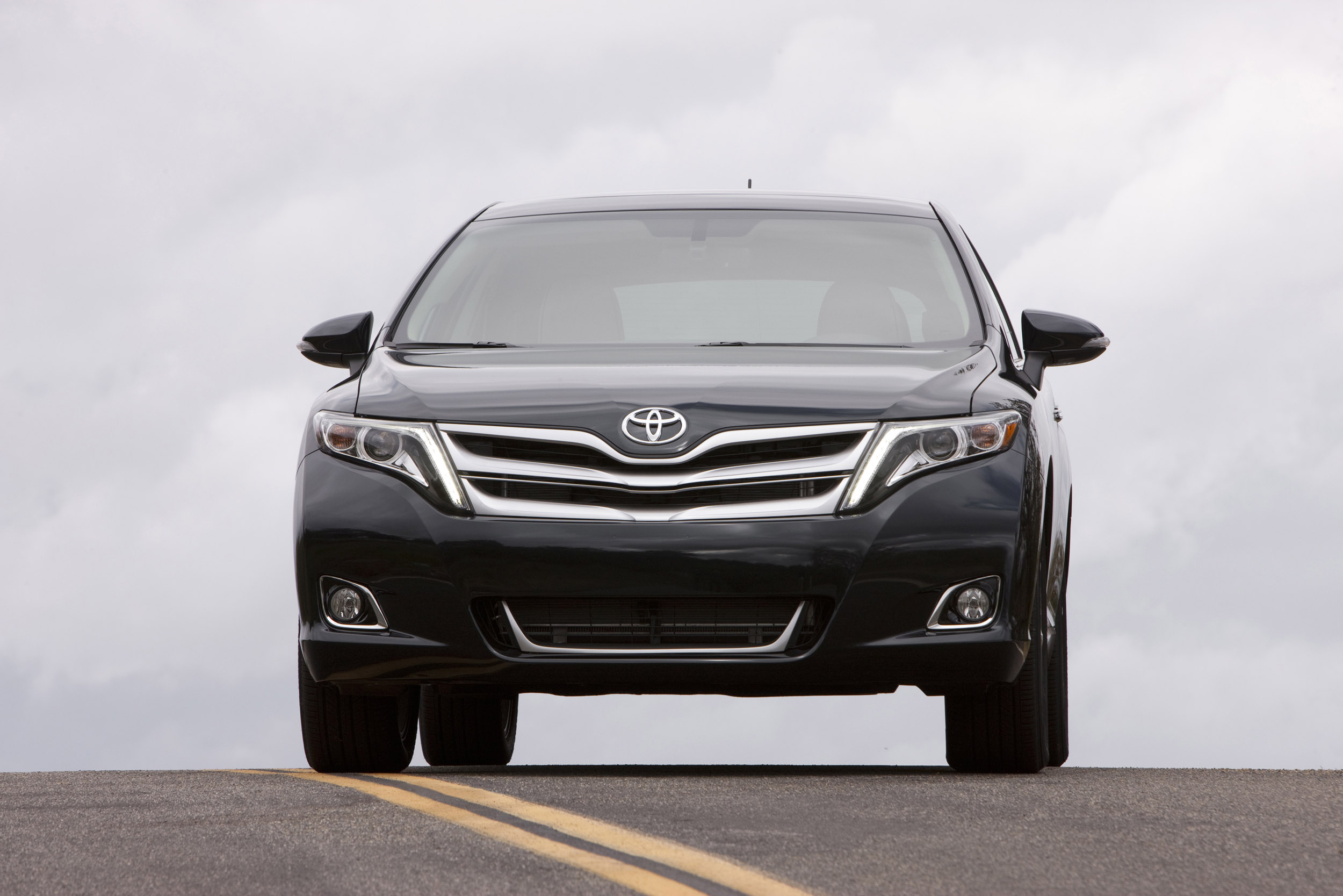 2016 Toyota Venza Limited V6 AWD Specs and features - MSN Autos