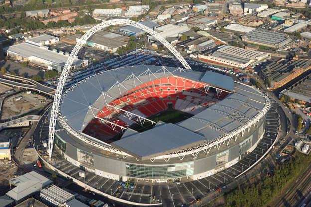 ÎÎ¹Î±ÏÎ¬Î½ÎµÎ¹Î± 5 Î±ÏÏ 21: Wembley Stadium