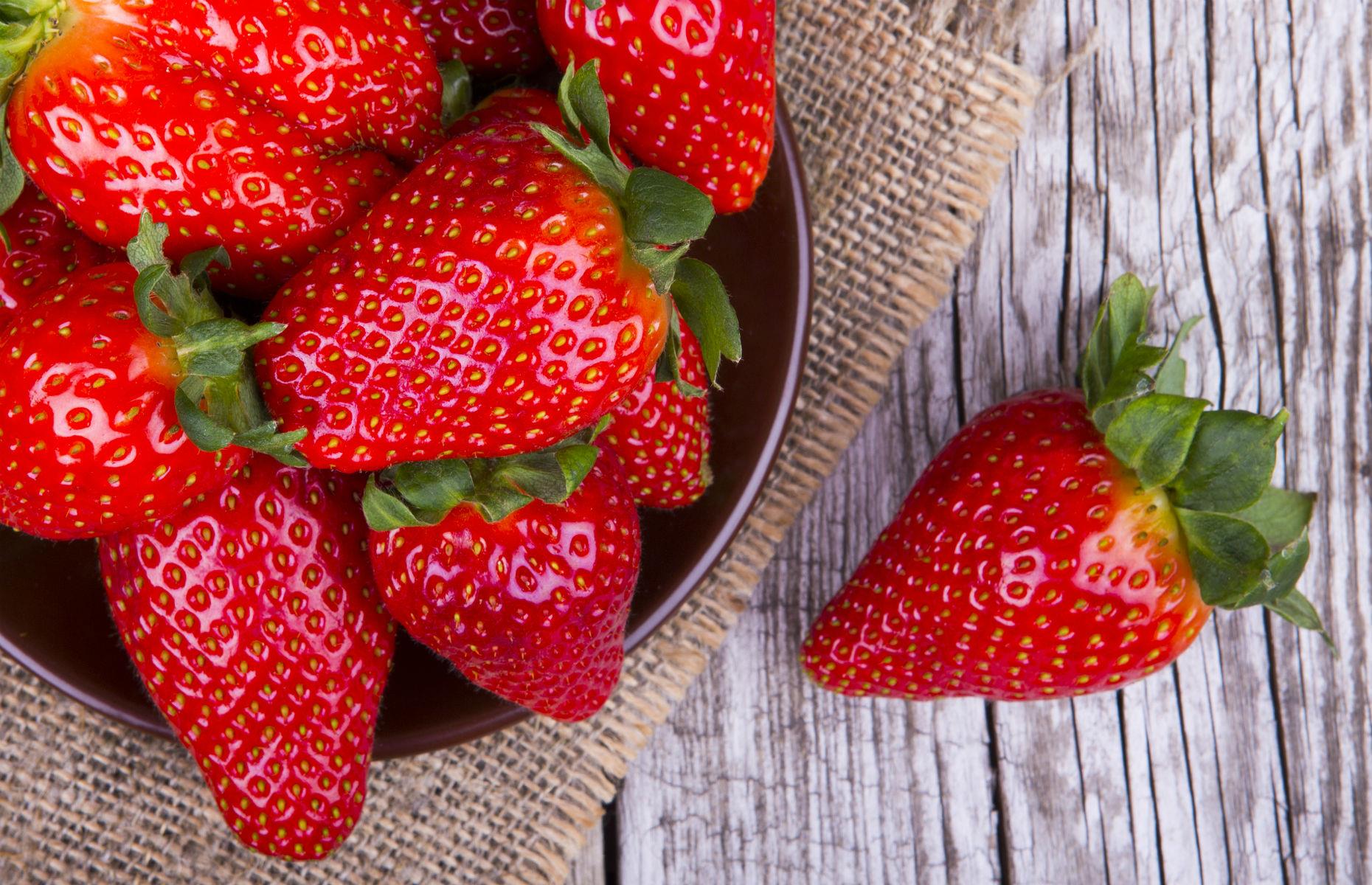 Slide 10 of 26: Not to be outdone in the berry department, strawberries are also excellent for the brain. A 2012 Harvard study found that women who ate at least one cup of strawberries and blueberries per week experienced a two and half year delay in mental decline compared to women who rarely consumed them.