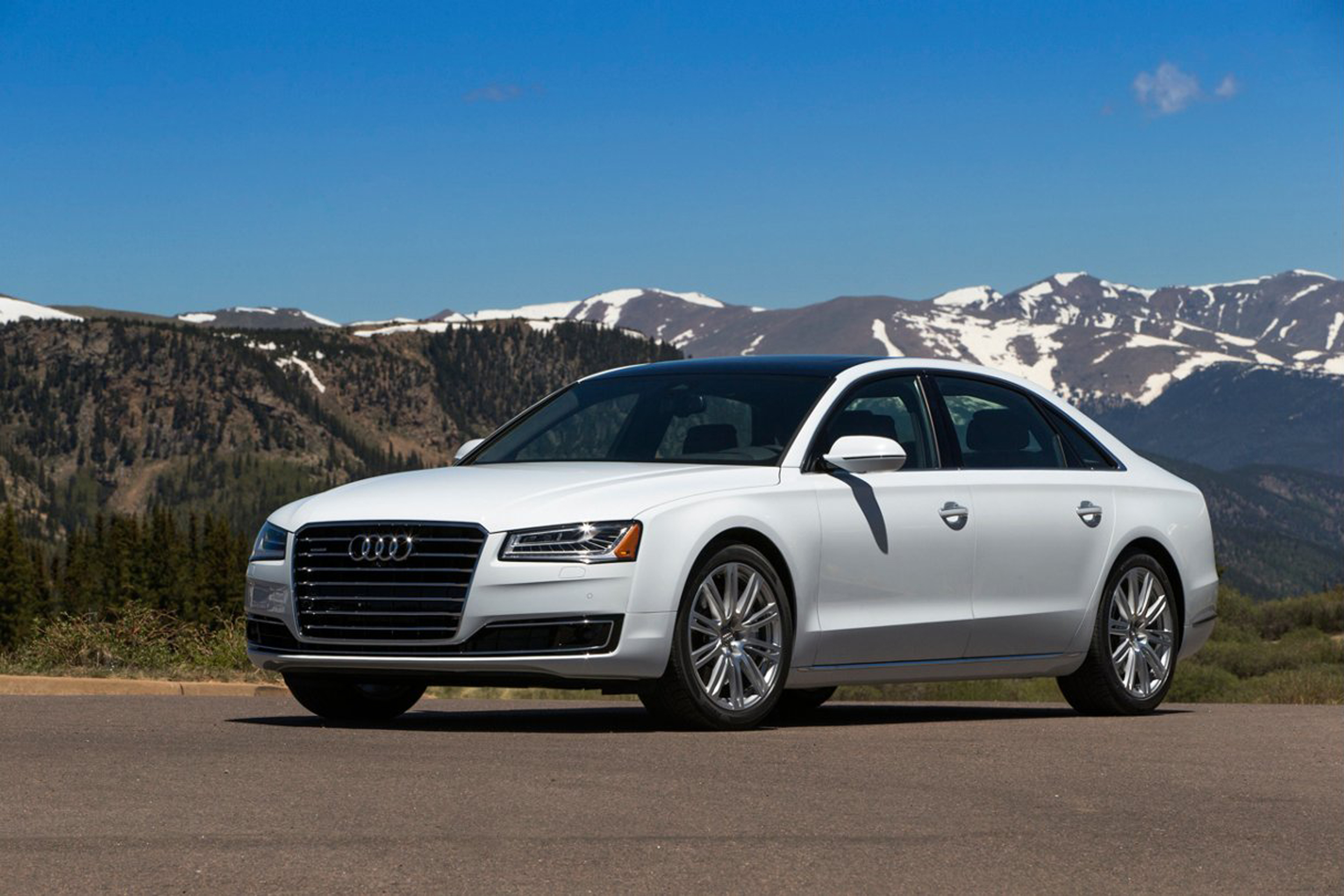 17 Audi A8 4 0t Sport Quattro Tiptronic Photos And Videos Msn Autos