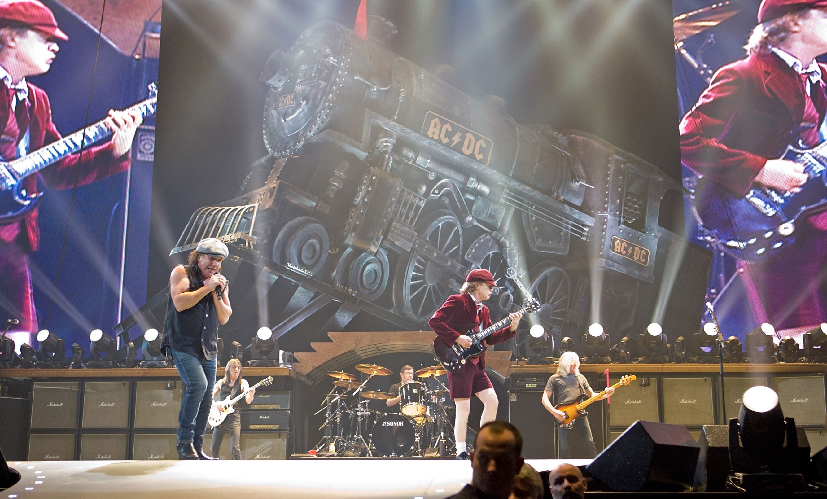 The highest grossing music tours of all time