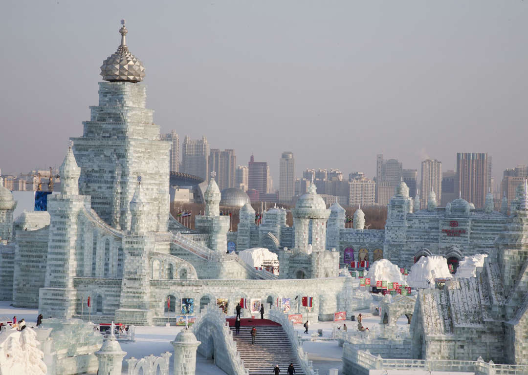 幻想的 世界の 雪と氷の祭典 8選