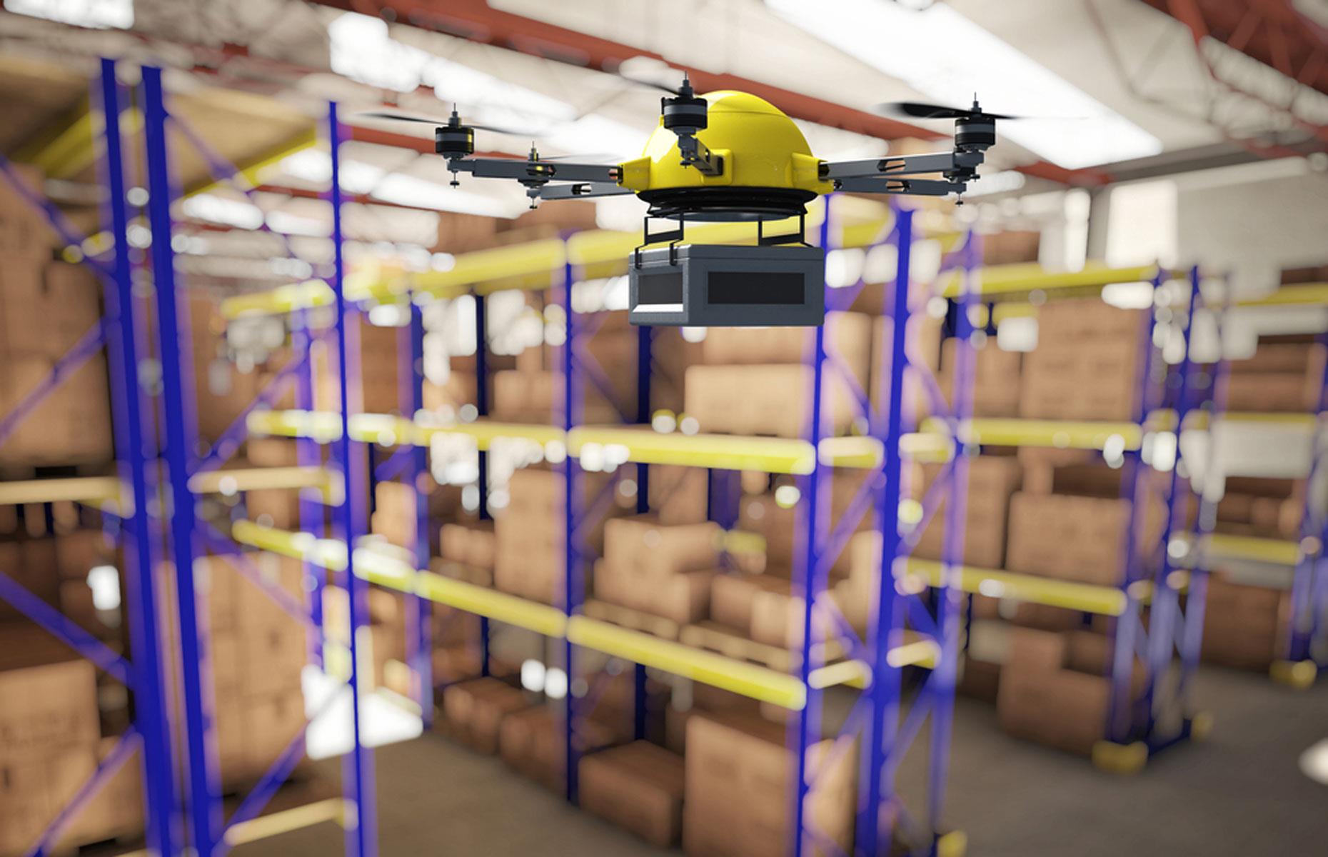 Diapositiva 13 de 31: Walmart is testing warehouse drones that fly around its distribution centers monitoring inventory levels and flagging up low stock or missing items. Super-efficient, the flying bots can do a full stock check in under a day, a task that would normally take human staff an entire month.